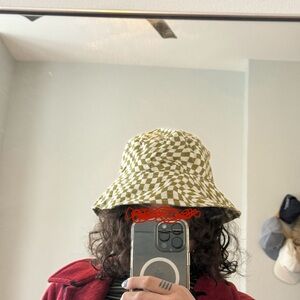 Baggu Trippy Checker Bucket Hat